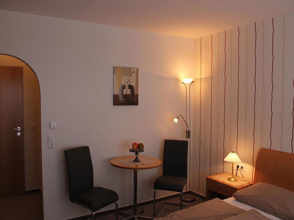 Haus Traudel Matt Hotel Елзах Екстериор снимка