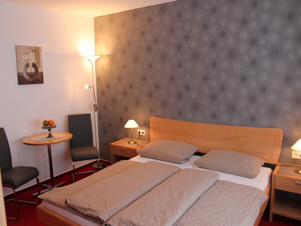 Haus Traudel Matt Hotel Елзах Екстериор снимка